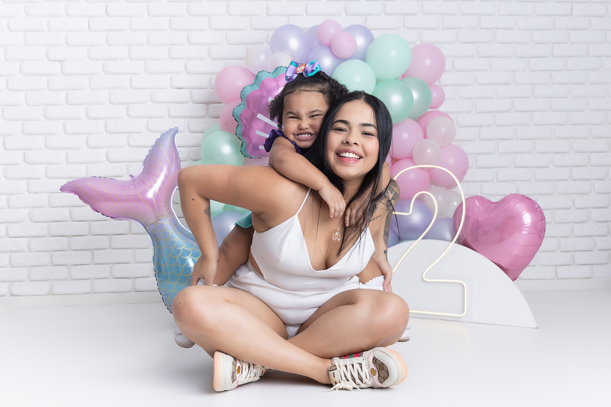 Smash the cake; smash the fruit; smash the paint; adri silva fotografia; maternidade; aniversário de 2 anos; fotografa na zona sul de são paulo; condomínio novamerica