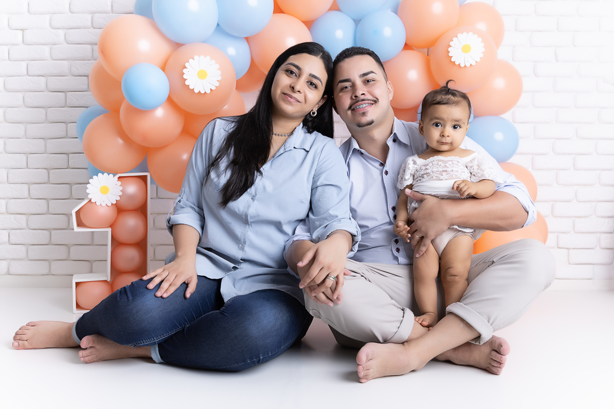 Smash the cake; adri silva fotografia; foto de família; fotografa na zona sul de são paulo; smash the fruit; condomínio novamerica; maternidade, ensaio de aniversário de 01 ano