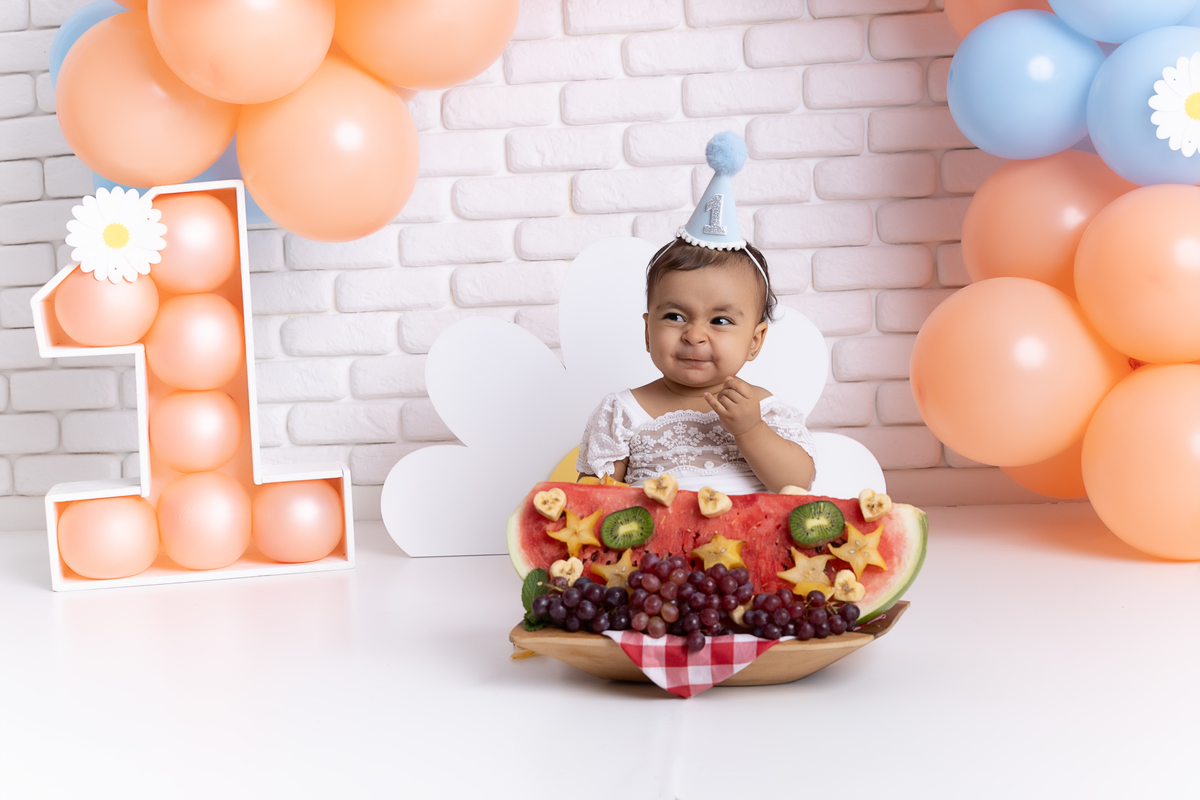 Smash the cake; adri silva fotografia; foto de família; fotografa na zona sul de são paulo; smash the fruit; condomínio novamerica; maternidade, ensaio de aniversário de 01 ano