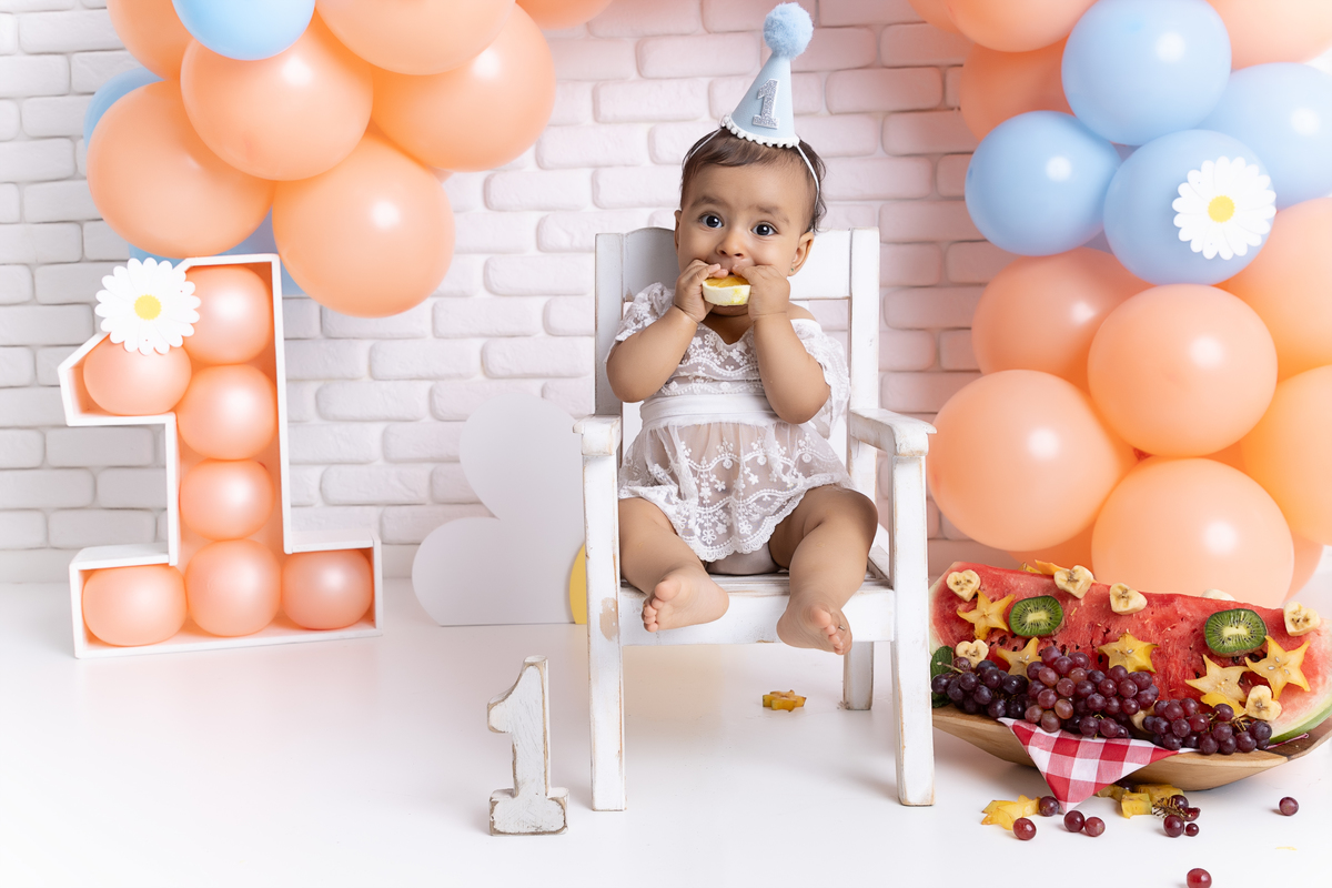 Smash the cake; adri silva fotografia; foto de família; fotografa na zona sul de são paulo; smash the fruit; condomínio novamerica; maternidade, ensaio de aniversário de 01 ano