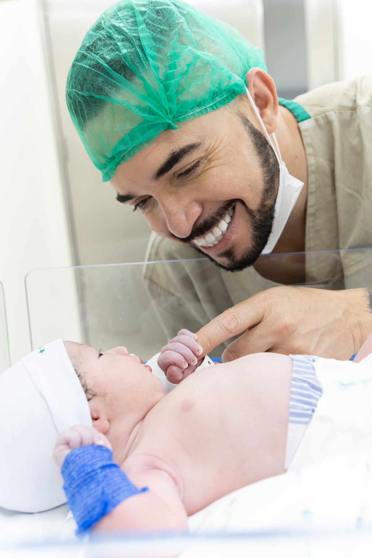 foto de parto; maternidade santa joana; adri silva fotografia; condomínio novamerica; fotografa na zona sul de são paulo;foto de família; registro de nascimento; recem nascido