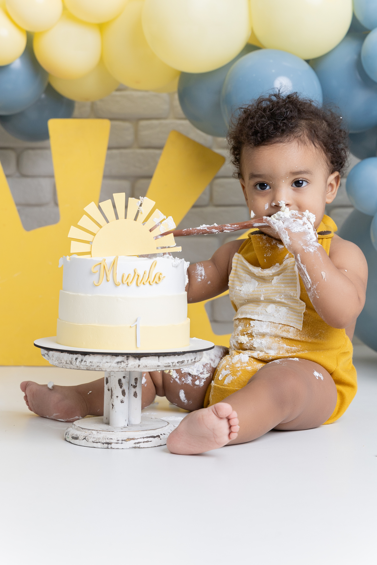 Ensaio smash the cake; adri silva fotografia; foto de família; condomínio novamerica; fotografa na zona sul de são paulo; smash the fruit