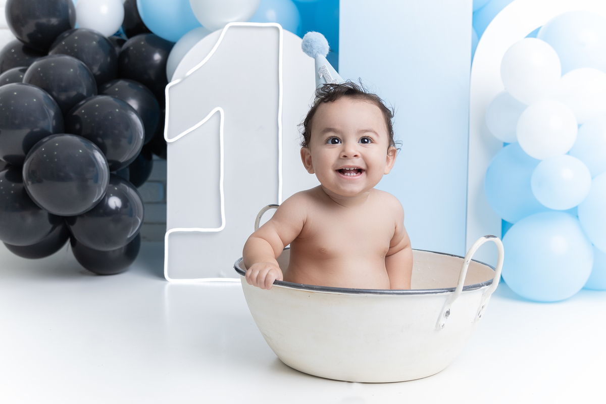 ensaio smash the cake; smash the fruit; adri silva fotografia; condomínio novAmerica; fotografa na zona sul de são paulo; aniversário de 1 ano