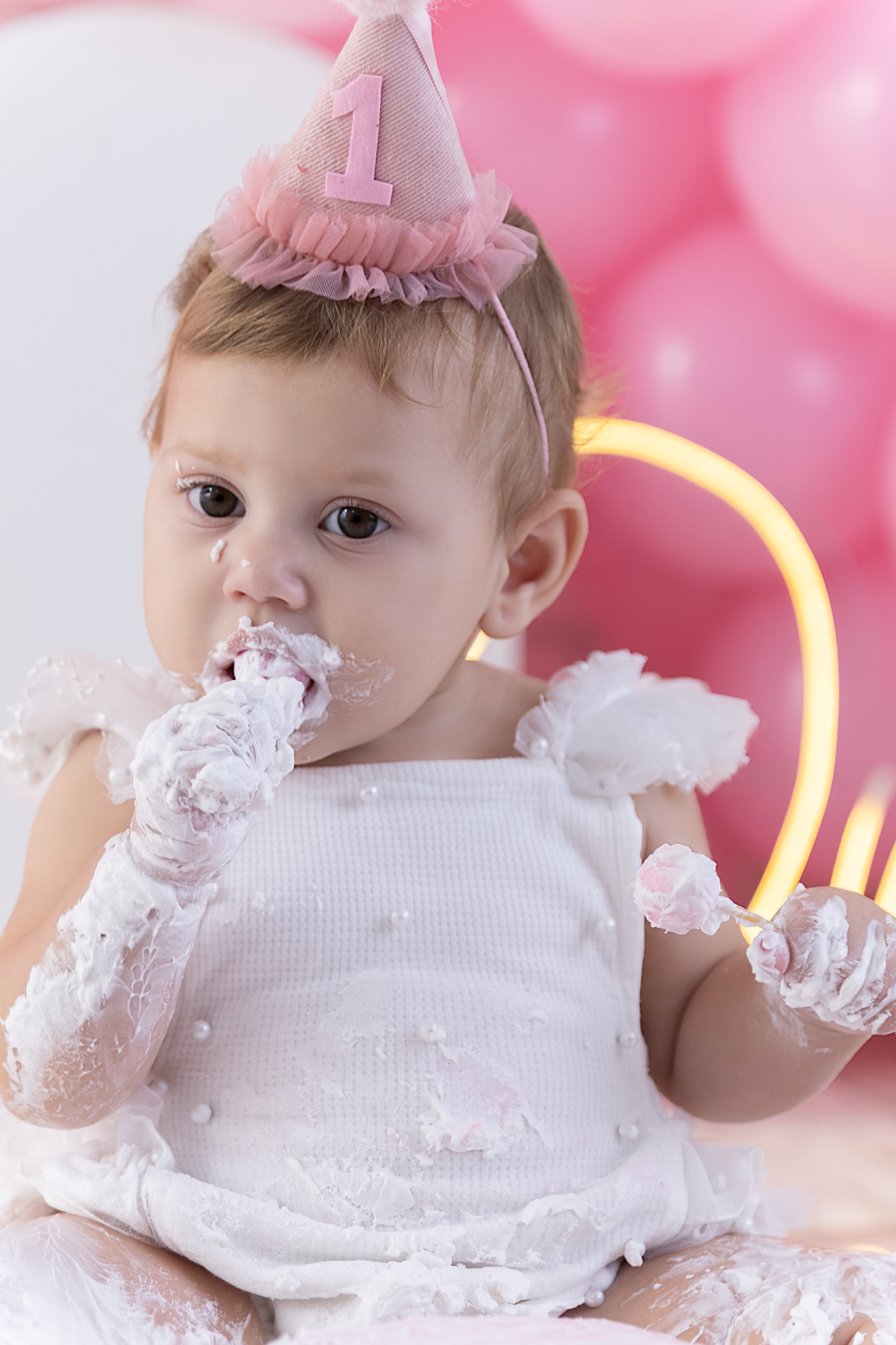 Ensaio smash the cake; adri silva fotografia; foto de família; fotografa na zona sul de SP; fotografa em santo amaro; aniversário de 01 ano