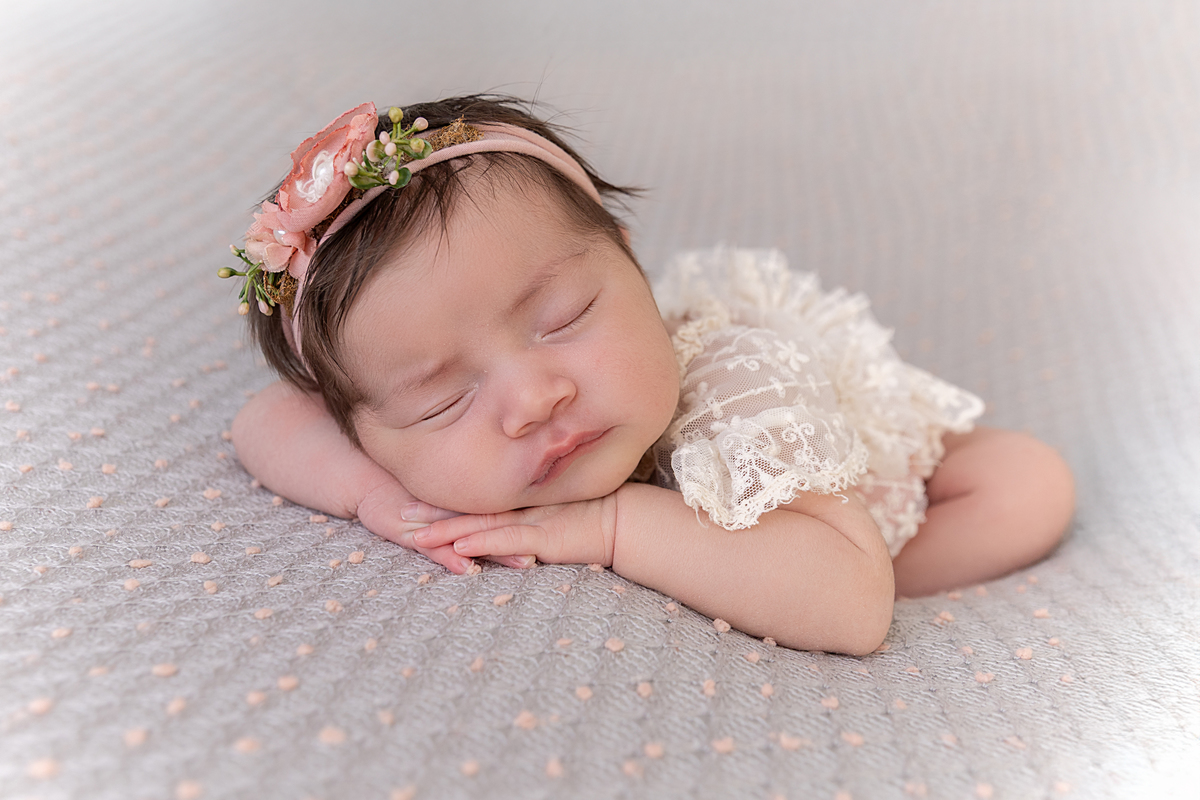 Ensaio newborn; adri silva fotografia; foto de família; fotografa na zona sul de são paulo; maternidade; foto de recem nascido; condomínio novAmerica