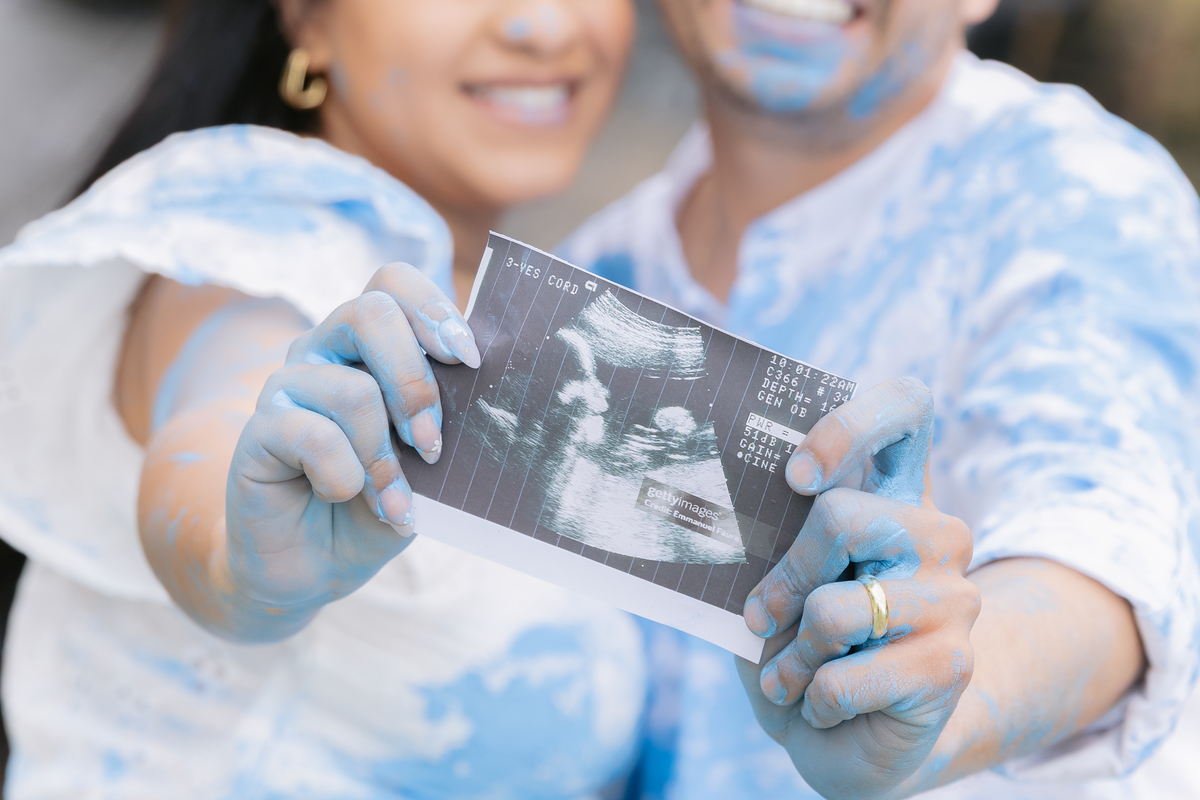 Ensaio revelação; Adri Silva Fotografia; Praia Iporanga; guarujá; fotografa de família