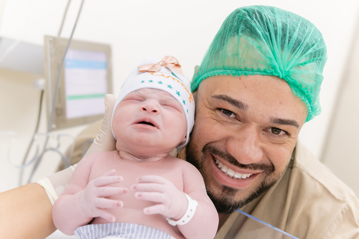 Foto de parto; Adri Silva Fotografia; Registro de nascimento; maternidade Santa Joana; fotografa na zona sul de são paulo