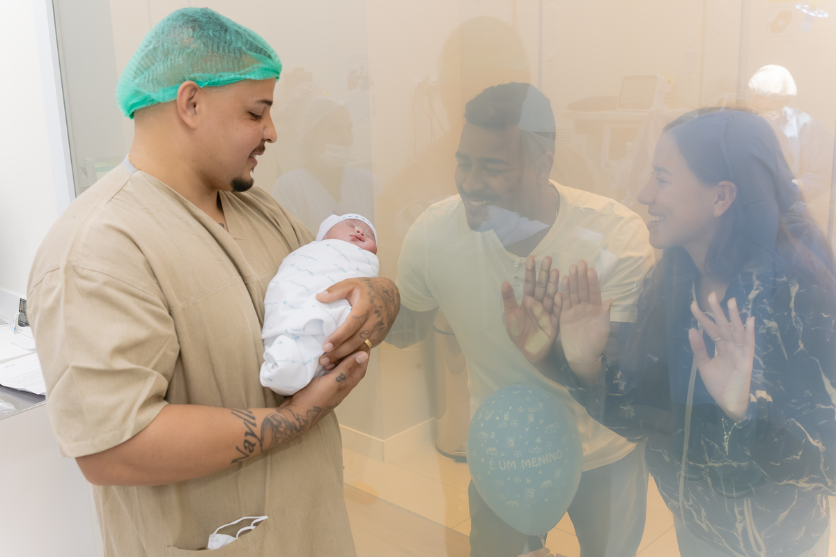 Fotografia de parto; Maternidade Santa Joana; foto de parto; Foto de família; Adri Silva Fotografia; fotografa na zona sul de são paulo; maternidade Pro Matre