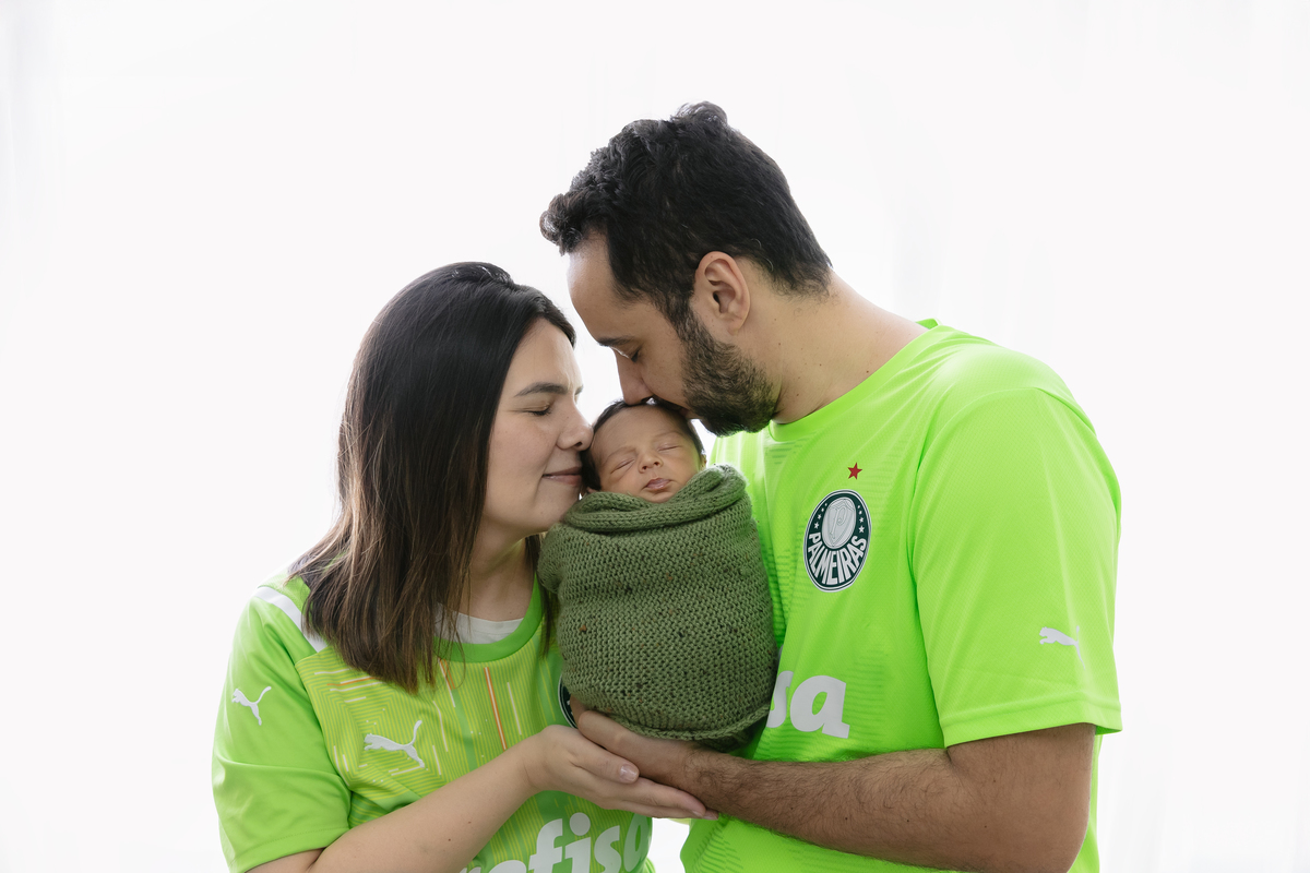 Ensaio newborn; sessão de fotos recem nascido; foto de família; Adri Silva Fotografia; sessão newborn; condomínio novAmerica