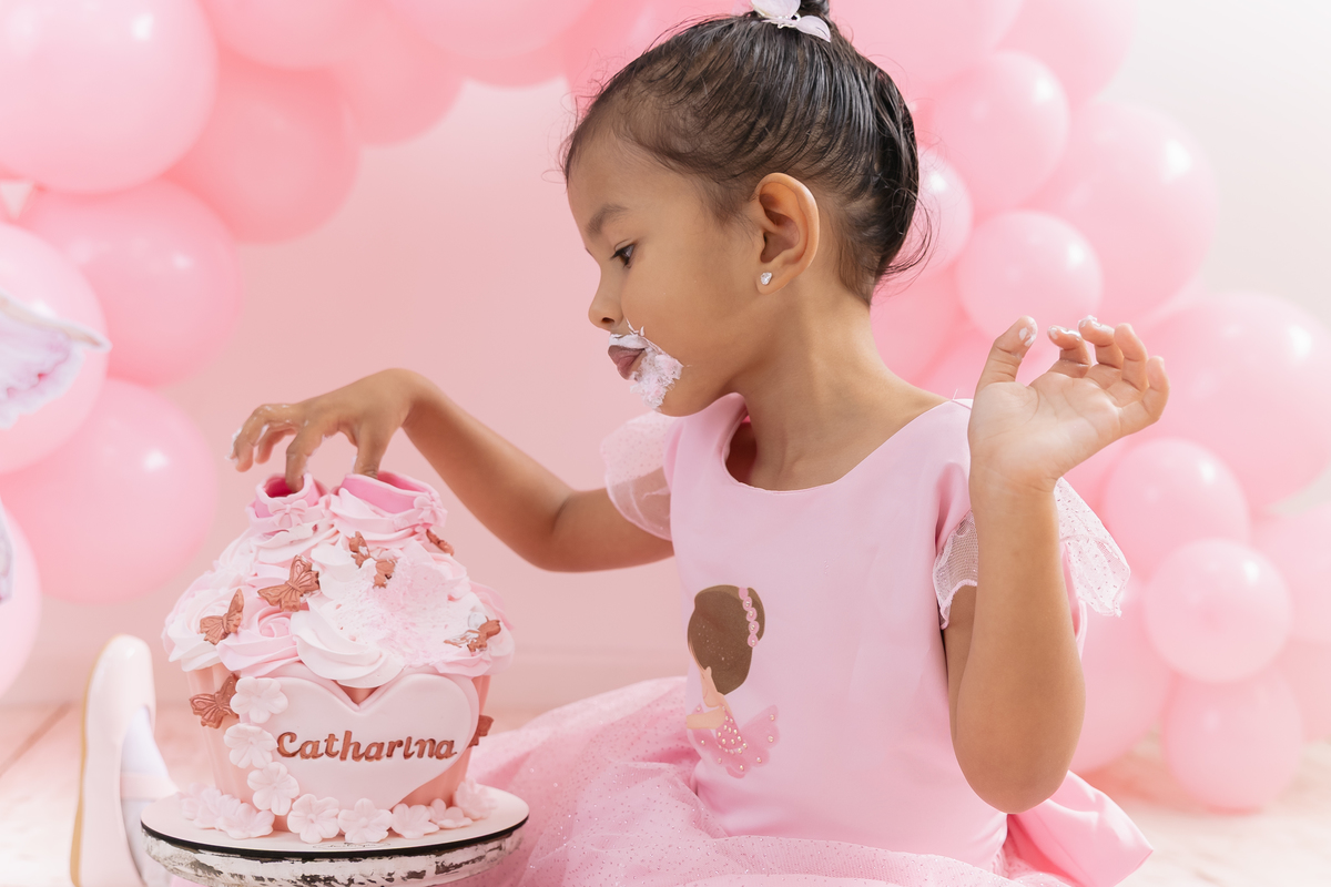 Ensaio de aniversário infantil; Adri Silva Fotografia; foto de família; condomínio NovAmerica