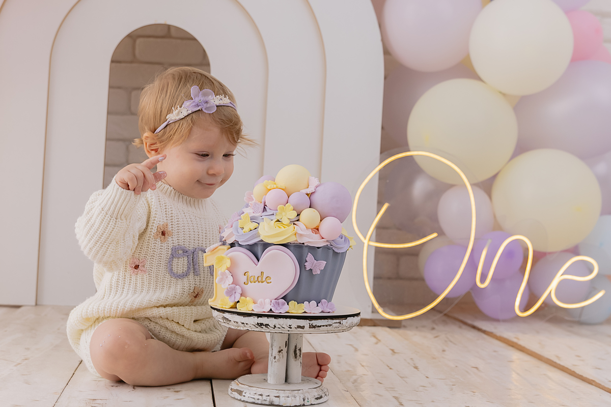 Smash the cake; aniversário 01 ano; adri silva fotografia; condomínio novamerica; fotografa na zona sul de são paulo