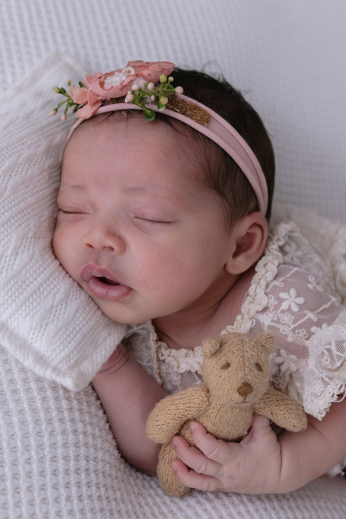 Ensaio newborn; foto de família; condomínio Novamerica; Sessão newborn; ensaio recem nascido