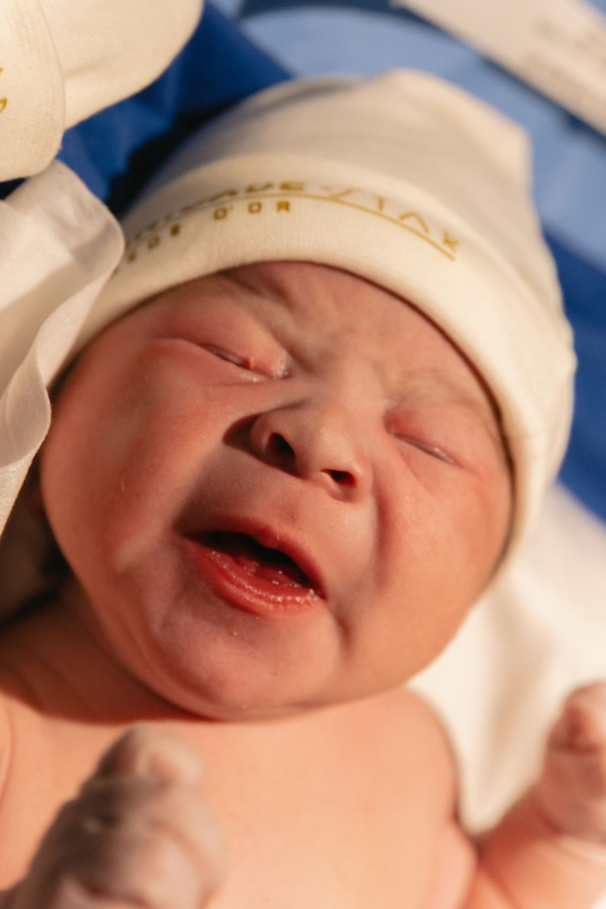 Fotografia de parto; maternidade são Luiz Star; foto de recem nascido; fotografa na zona sul de São Paulo