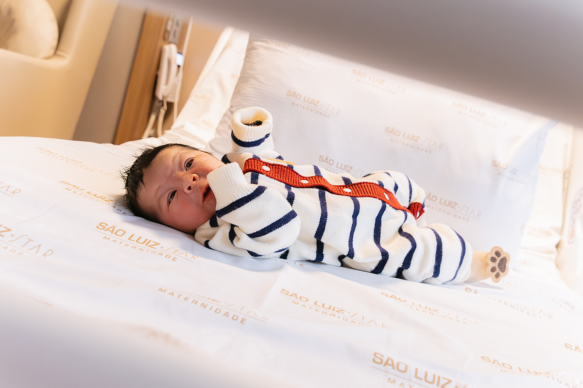 Fotografia de parto; maternidade são Luiz Star; foto de recem nascido; fotografa na zona sul de São Paulo