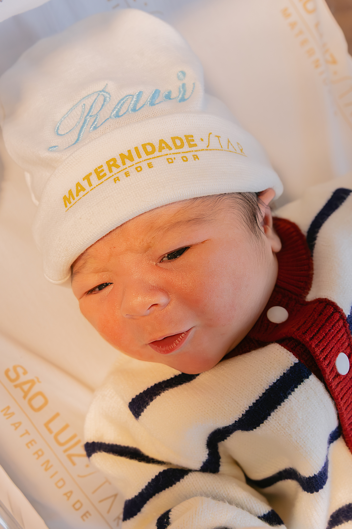 Fotografia de parto; maternidade são Luiz Star; foto de recem nascido; fotografa na zona sul de São Paulo