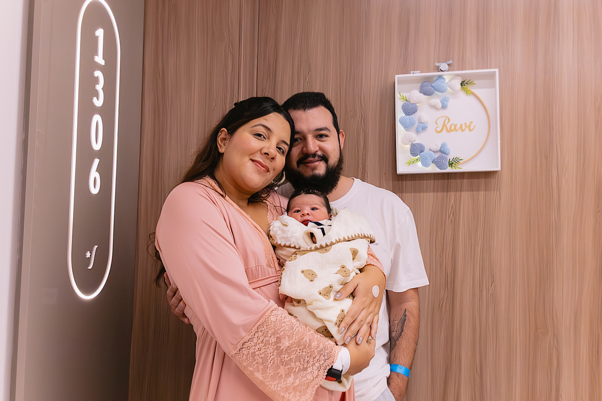 Fotografia de parto; maternidade são Luiz Star; foto de recem nascido; fotografa na zona sul de São Paulo