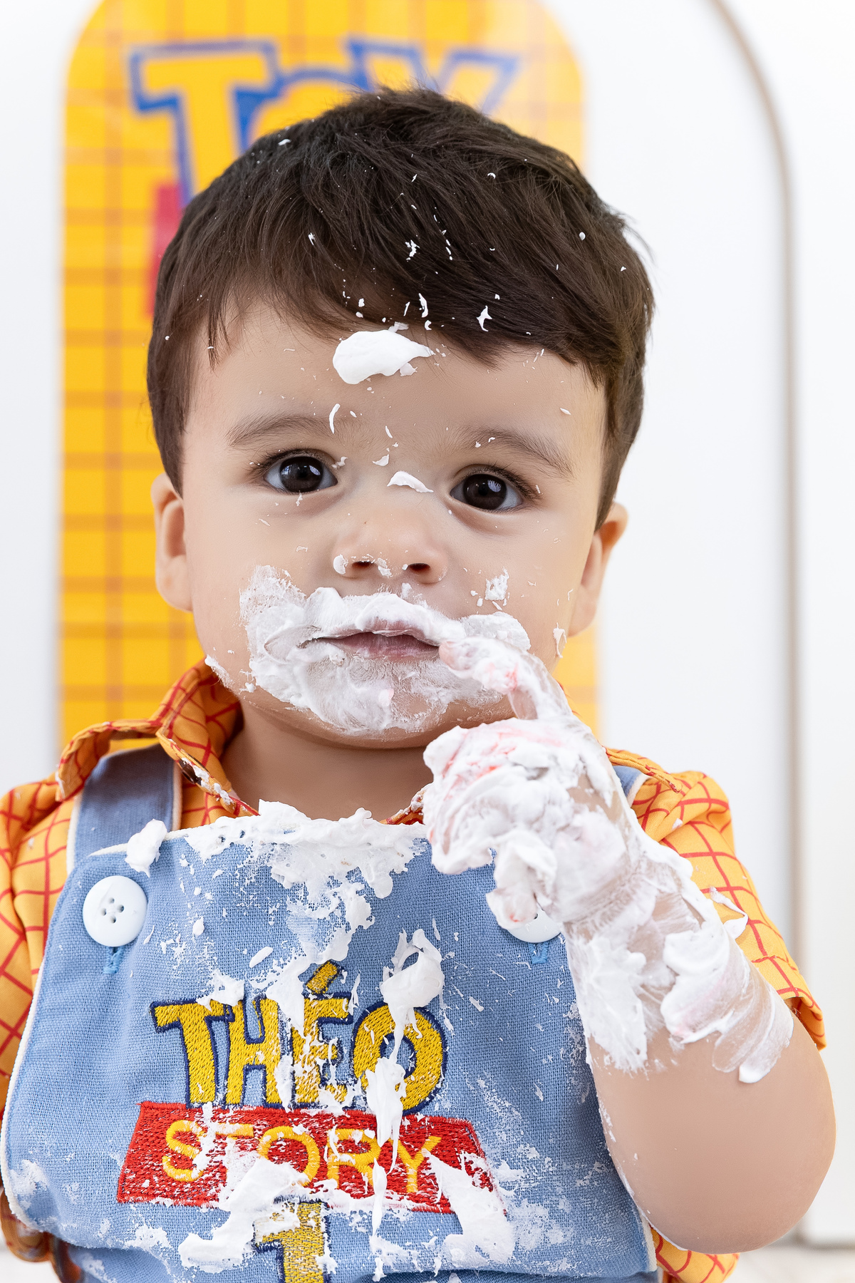 Smash the cake; Adri Silva Fotografia; condomínio novamerica; fotografa na zona sul de são paulo; ensaio de aniversário de 01 ano