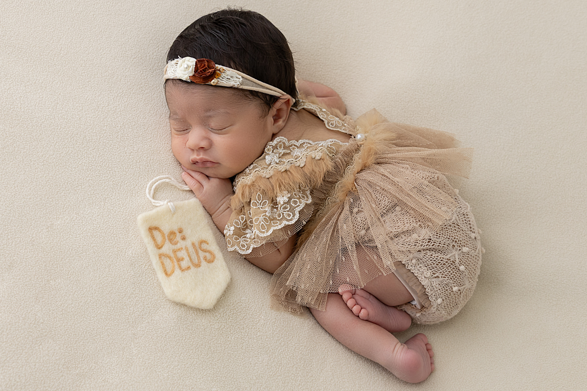 Ensaio newborn; Adri Silva fotografia; Fotografa na zona sul de são paulo; condomínio novamerica; foto de família; foto de recem nascido