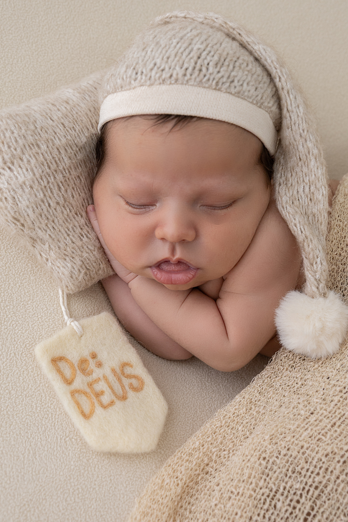 Ensaio newborn; Adri Silva fotografia; condomínio NovAmerica; fotografa na zona sul de São Paulo; foto de família