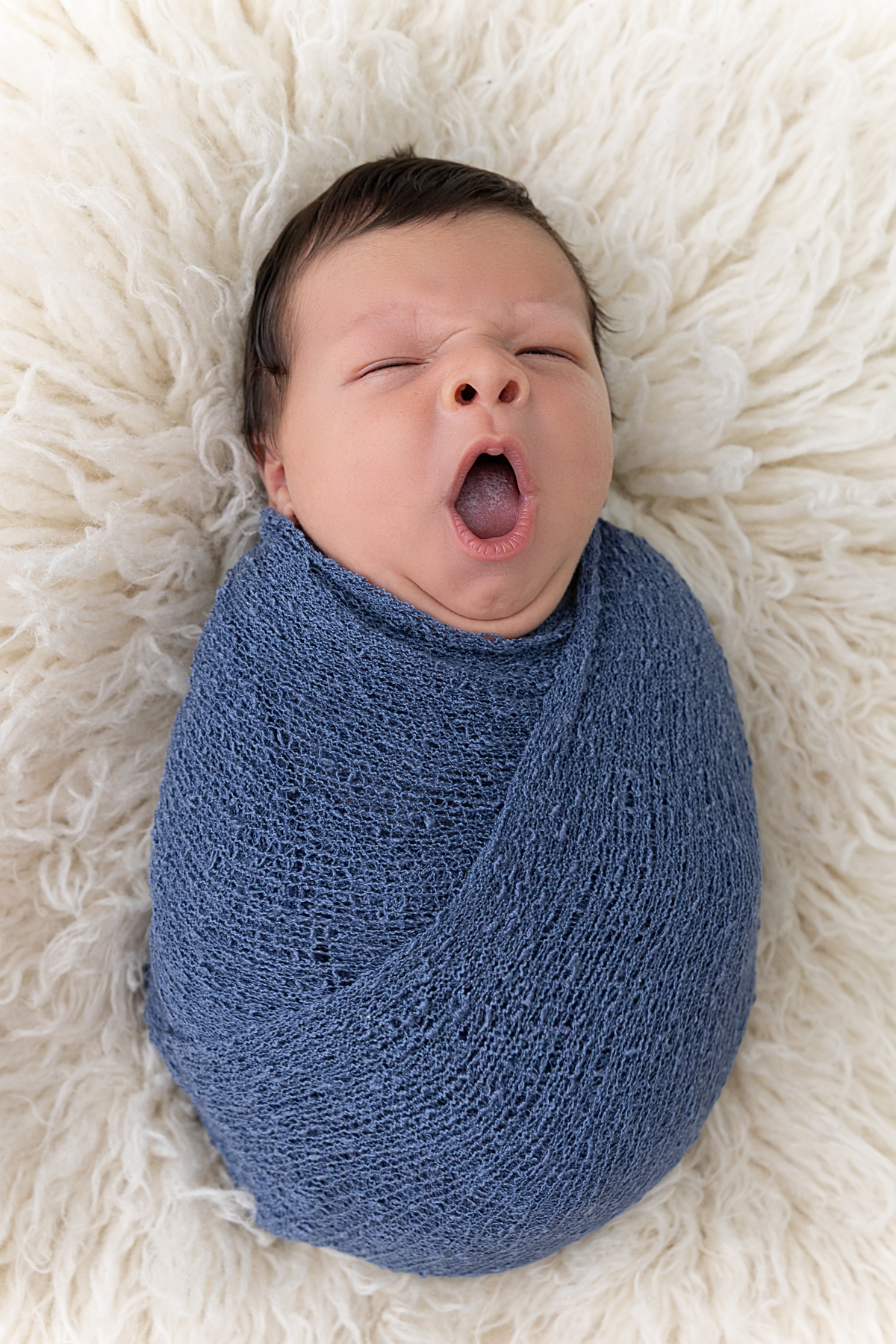 Ensaio newborn; Adri Silva fotografia; condomínio NovAmerica; fotografa na zona sul de São Paulo; foto de família