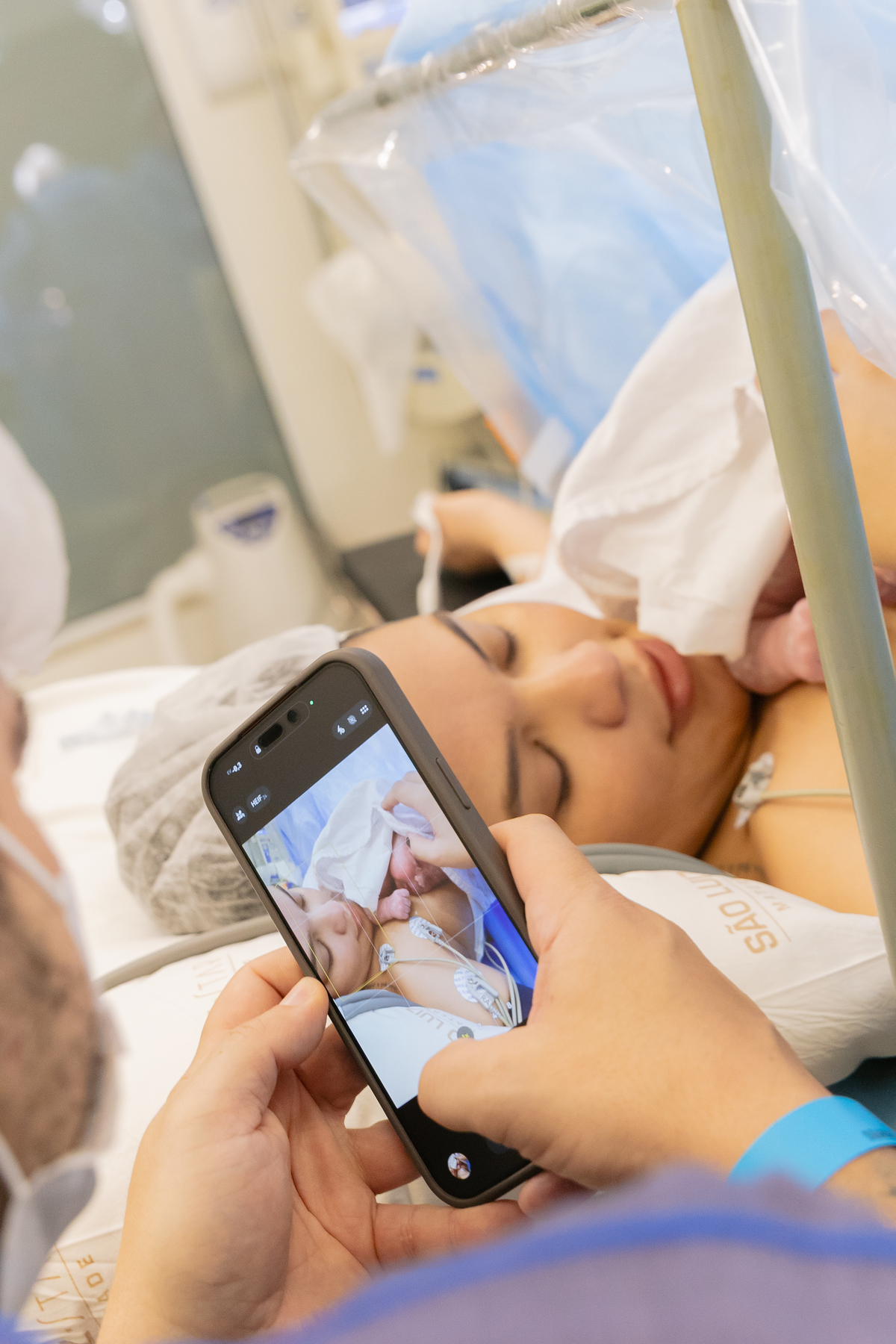 foto de parto; adri silva fotografia; maternidade; maternidade são luiz star; fotografia de parto; foto de família