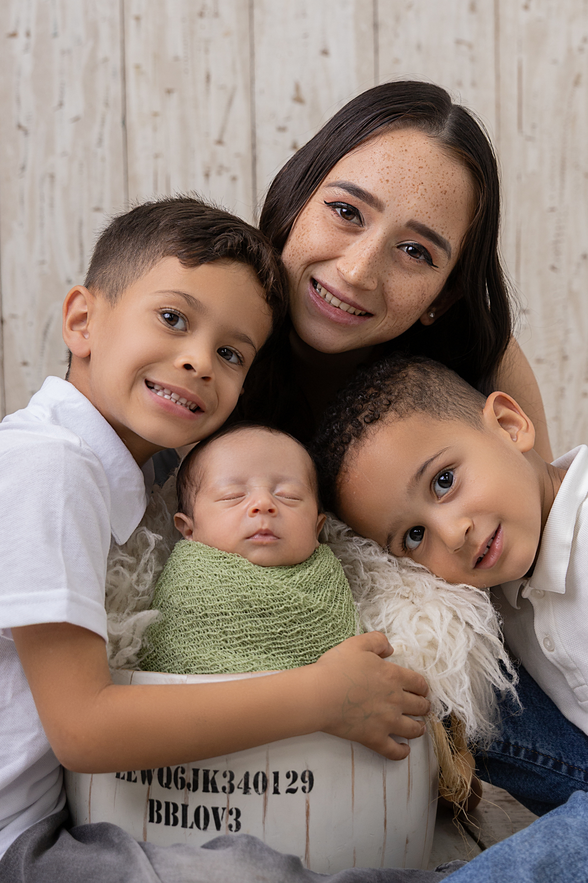 Ensaio newborn; Adri Silva Fotografia; foto de família; condomínio NovAmerica; fotografa na zona sul de São Paulo
