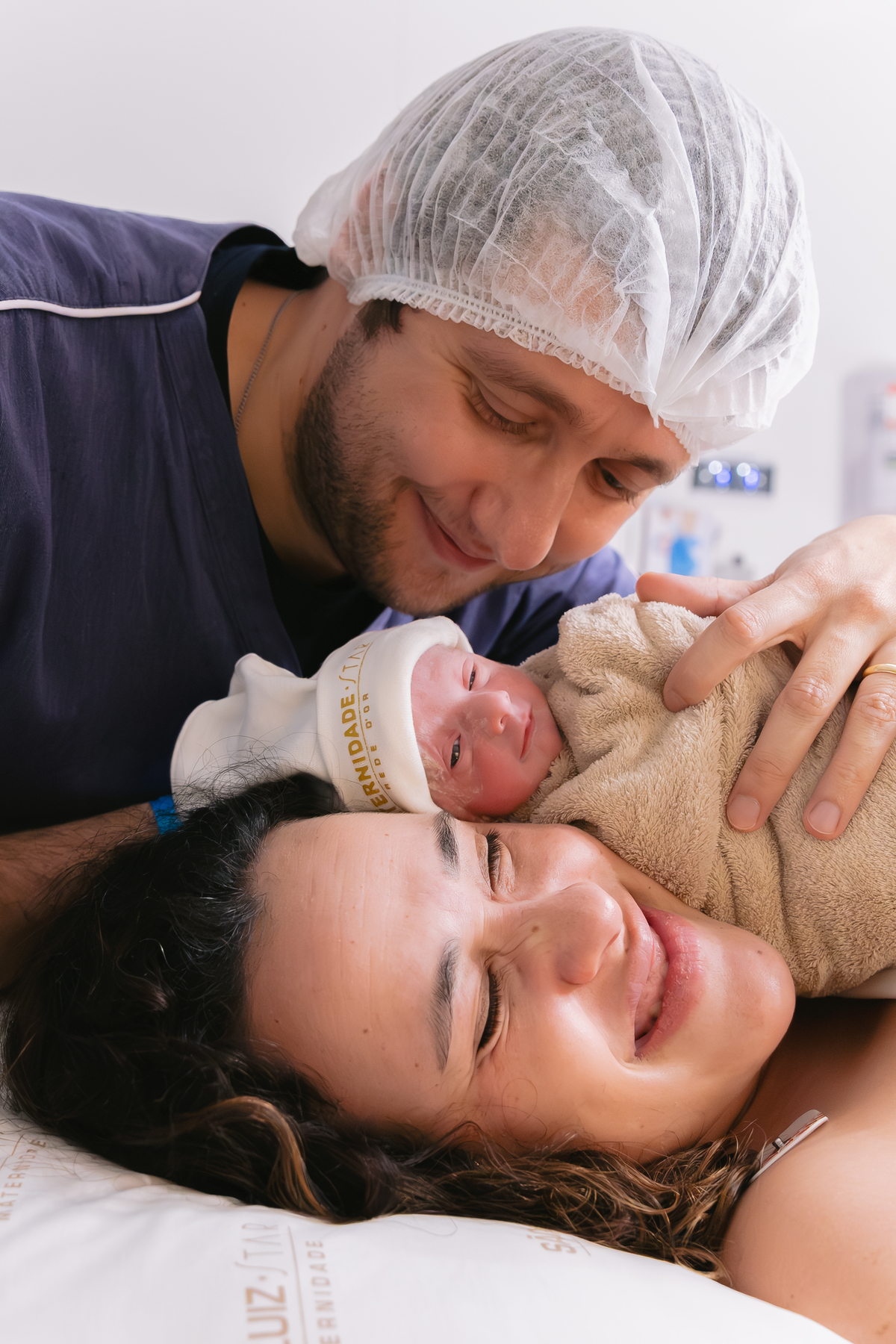 Fotografia de parto; maternidade São Luiz Star; Adri Silva Fotografia; foto de parto; fotografia de família