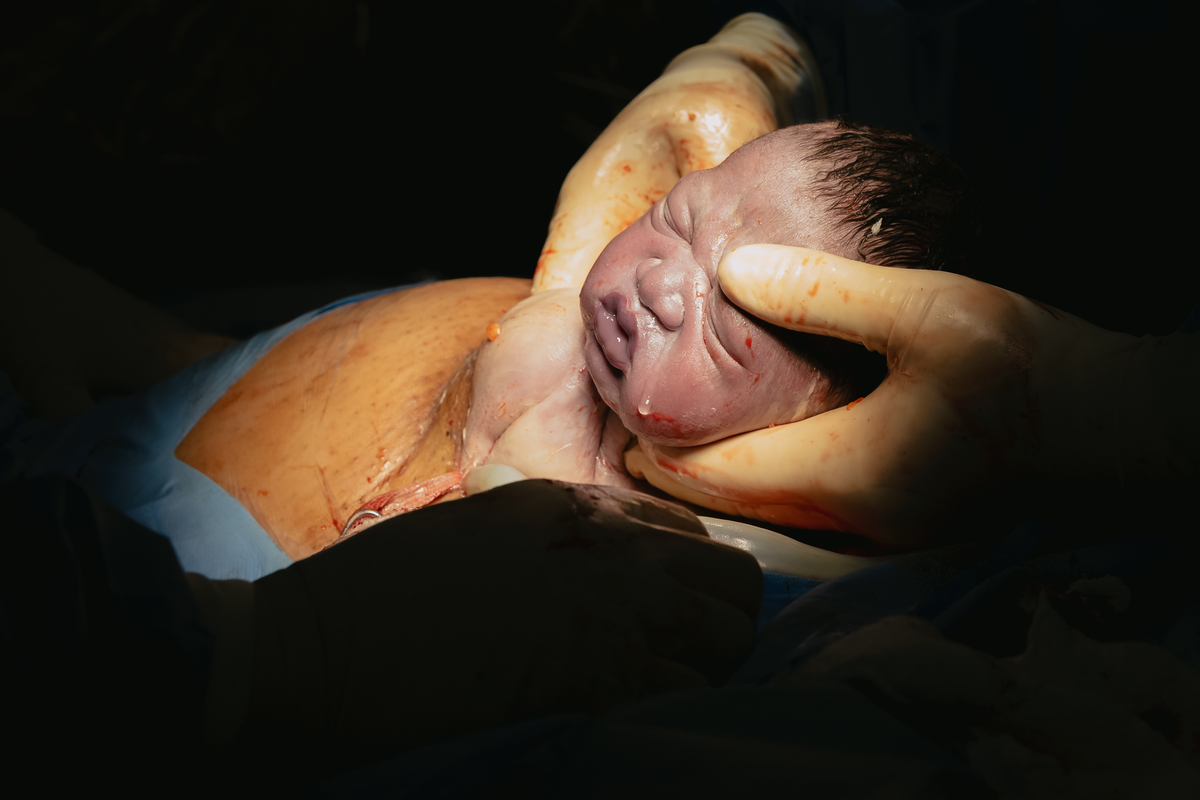 Fotografia de parto; Adri Silva Fotografia; fotografa na zona sul de são paulo; maternidade; maternidade Santa Maria; foto de família