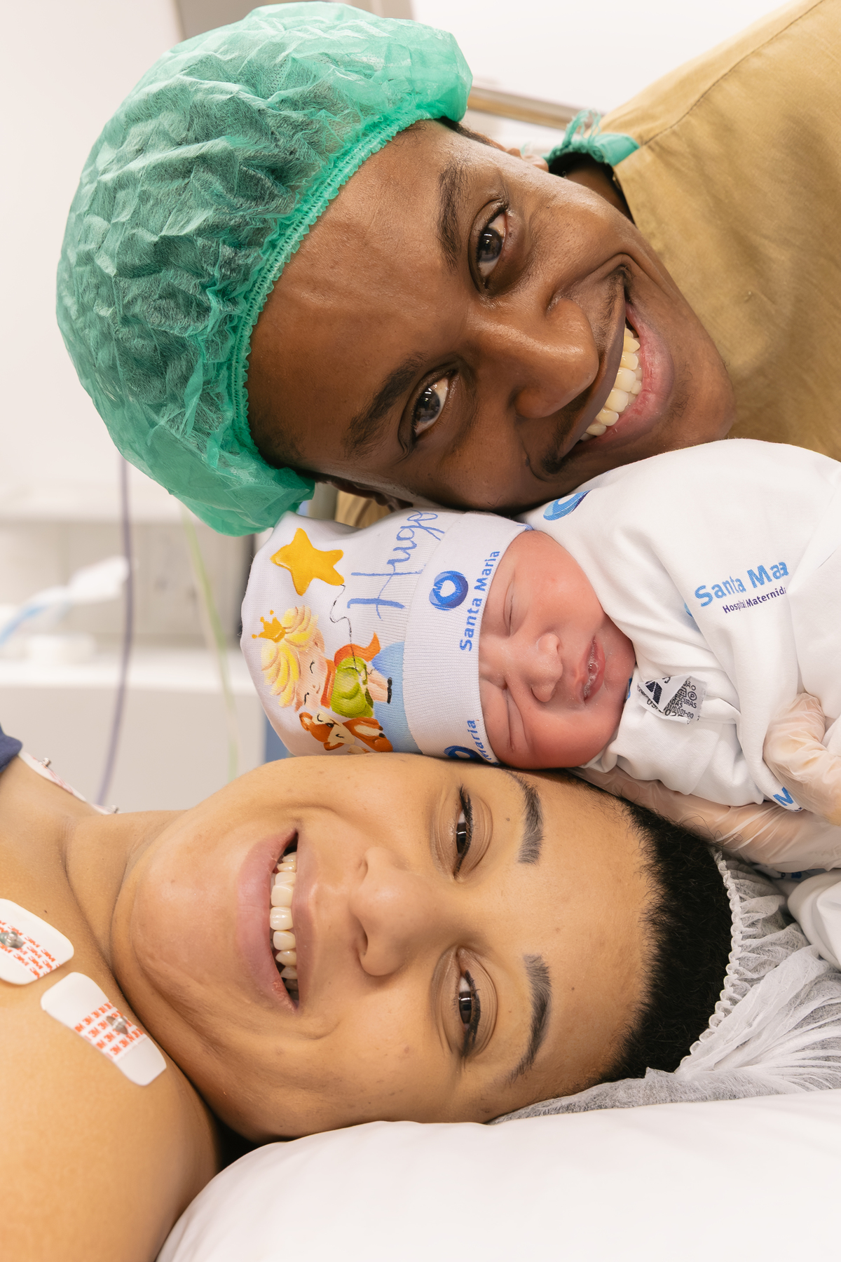 Fotografia de parto; Adri Silva Fotografia; fotografa na zona sul de são paulo; maternidade; maternidade Santa Maria; foto de família