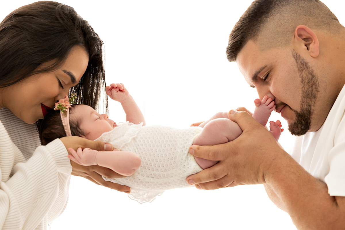Ensaio newborn; Adri Silva Fotografia; condomínio novAmerica; foto de família; sessão newborn; foto de recem nascido