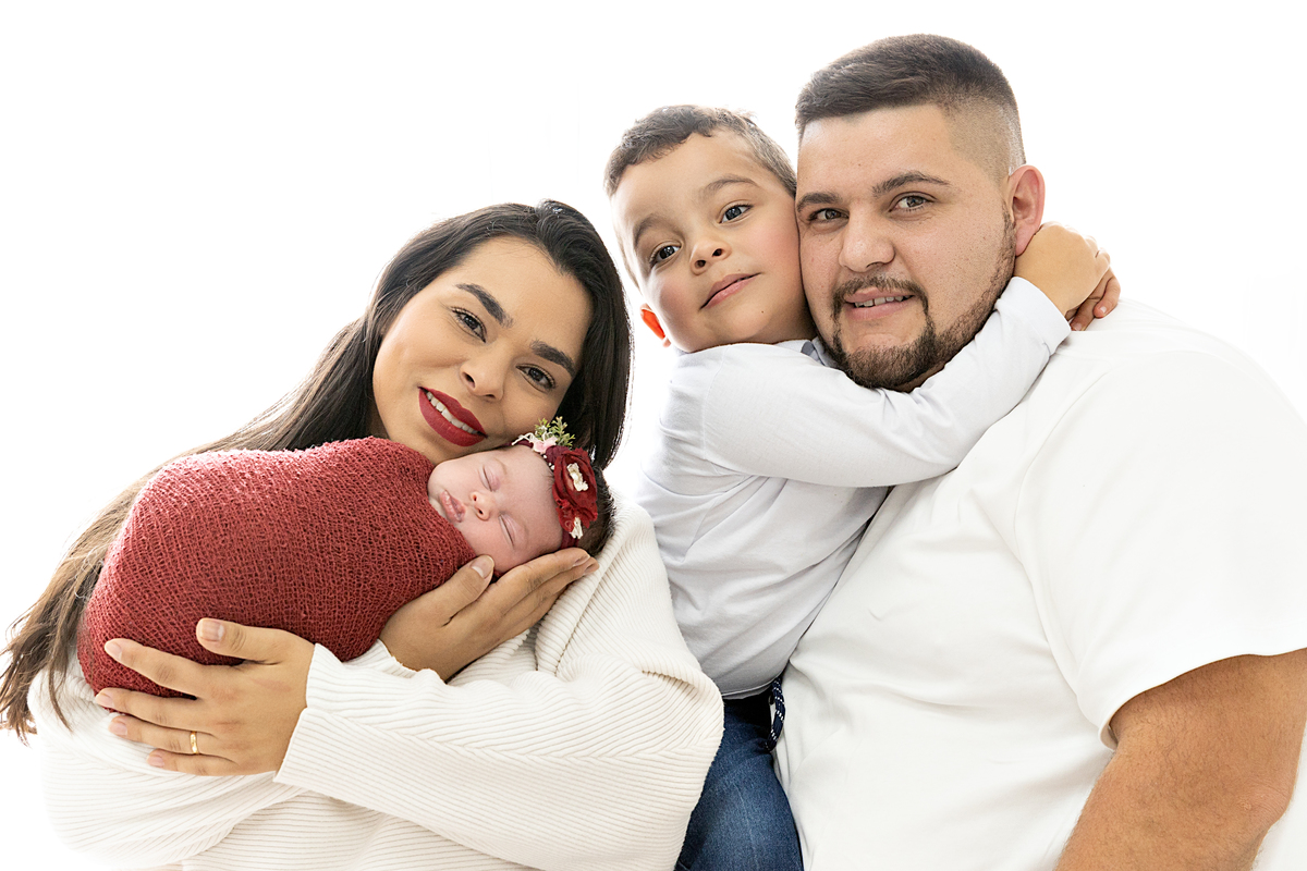 Ensaio newborn; Adri Silva Fotografia; condomínio novAmerica; foto de família; sessão newborn; foto de recem nascido