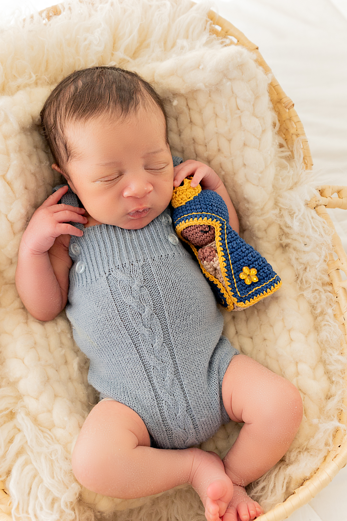 Ensaio newborn; Adri silva Fotografia; sessão recem nascido; foto de família; condomínio novAmerica