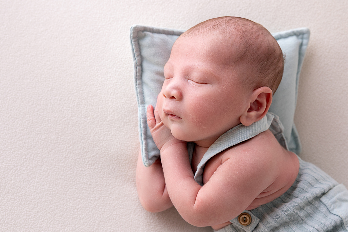 Ensaio newborn; Foto de família; sessão newborn; adri silva fotografia; condomínio novamerica