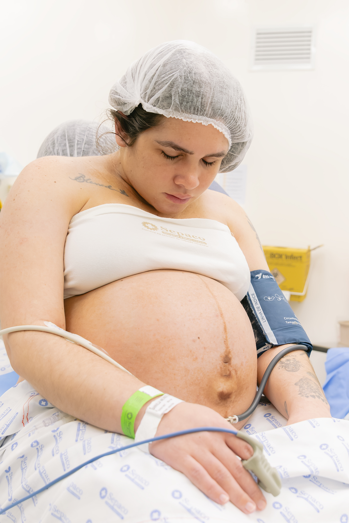 Fotografia de parto; registro de parto; foto de família; maternidade Sepaco; Adri Silva fotografia; fotografa na zona sul de São Paulo