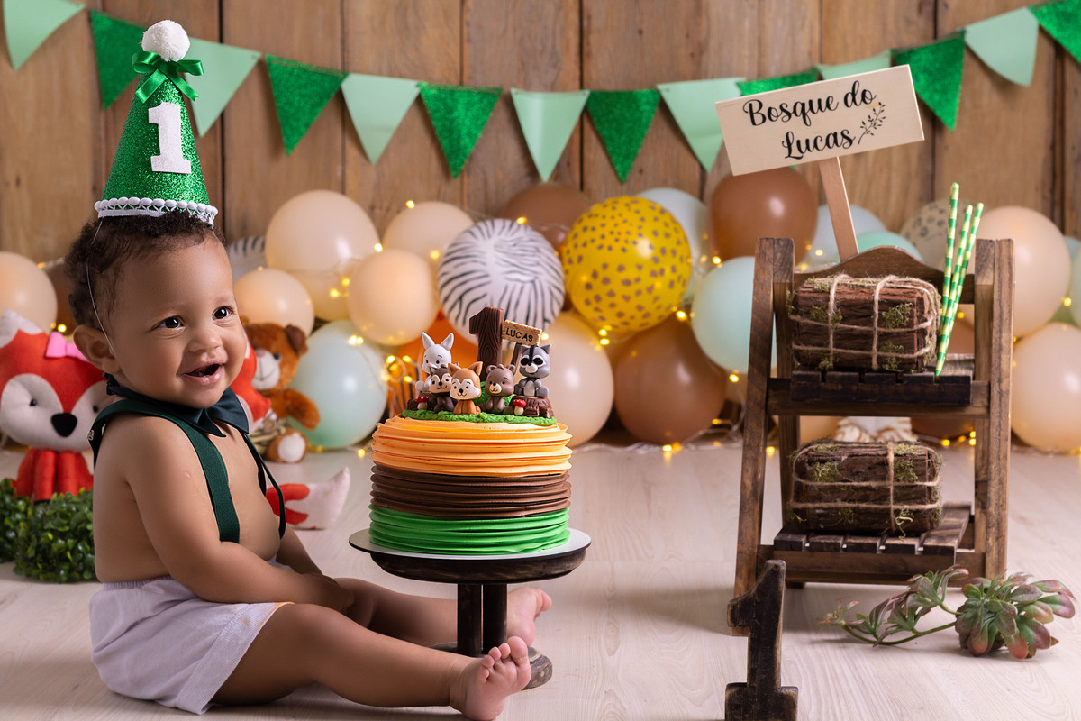 Smash-the-cake-fotografia-infantil-aniversario-de-01-ano-ensaio-infantil-zona-sul-de-sp-bairro-praça-da-arvore 