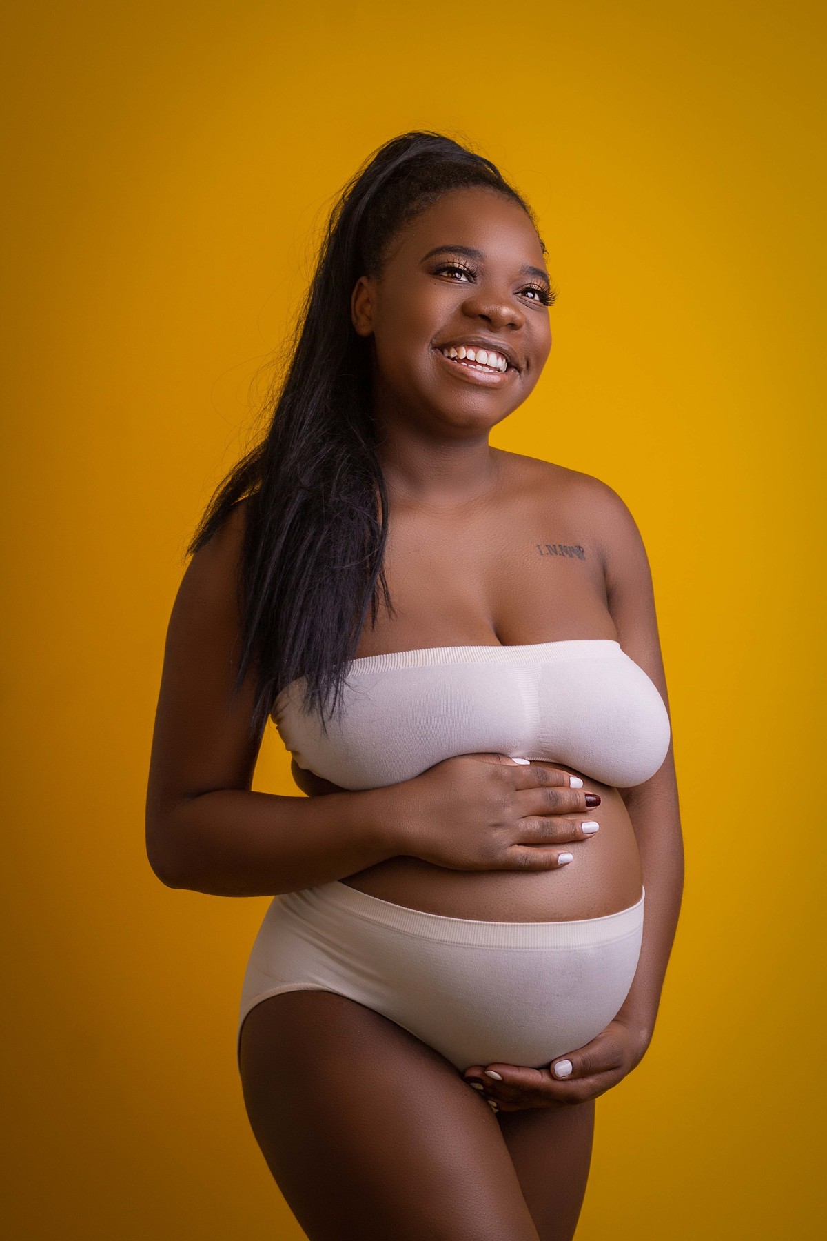 ensaio gestante; fotografa de família na zona sul de sp; vila mariana, bairro praça da arvore, sessão fotografica gestante