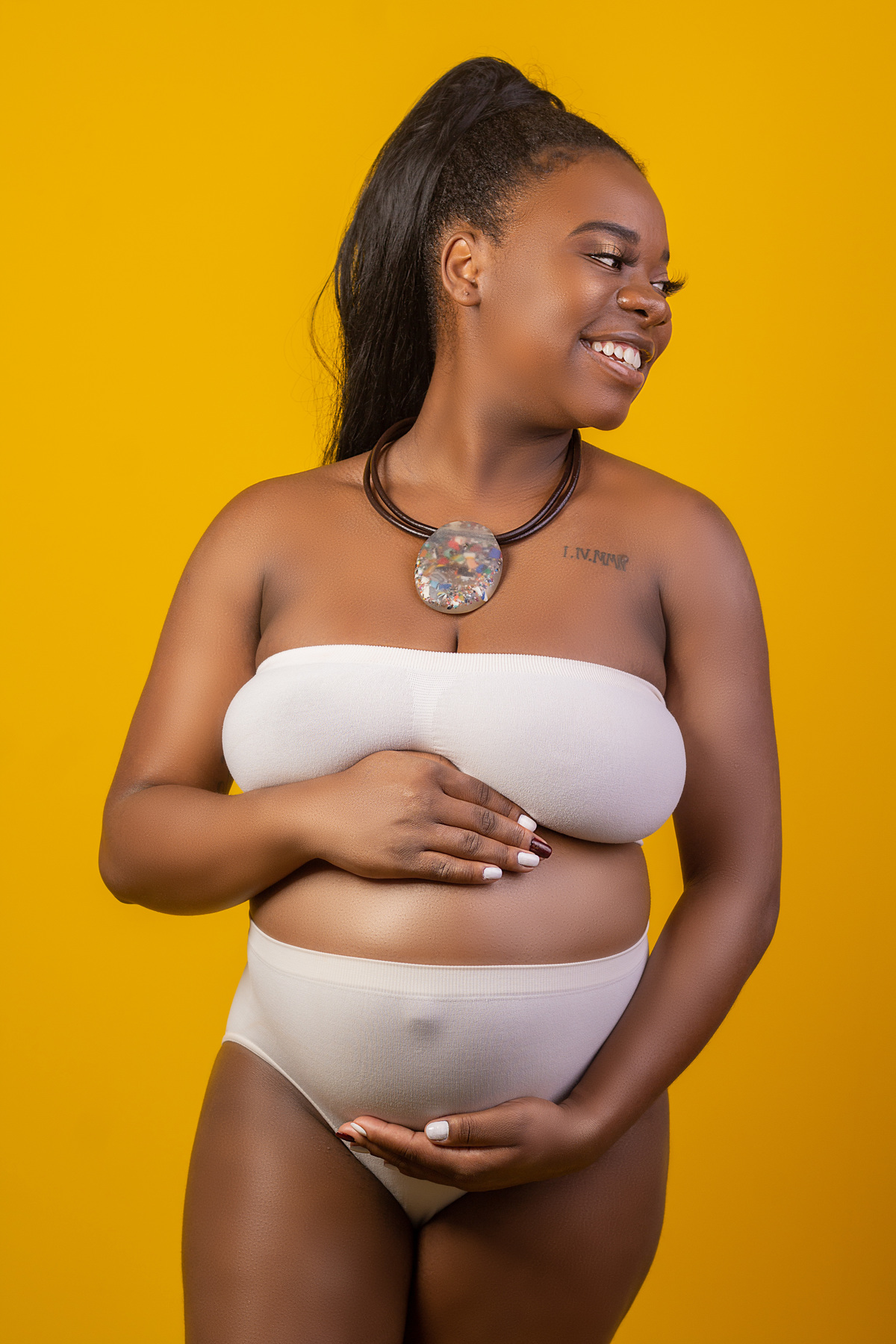 ensaio gestante; fotografa de família na zona sul de sp; vila mariana, bairro praça da arvore, sessão fotografica gestante