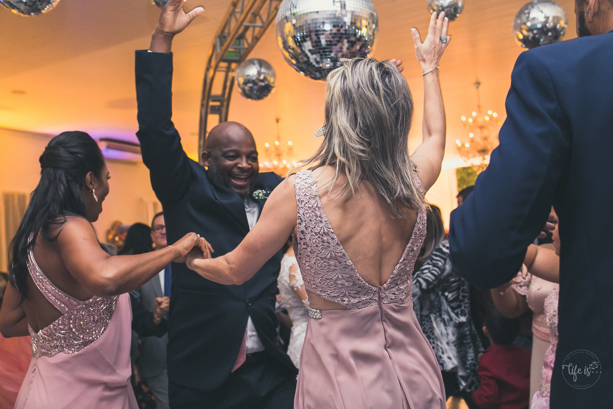 Diversão na festa de casamento em Campos dos Goytacazes