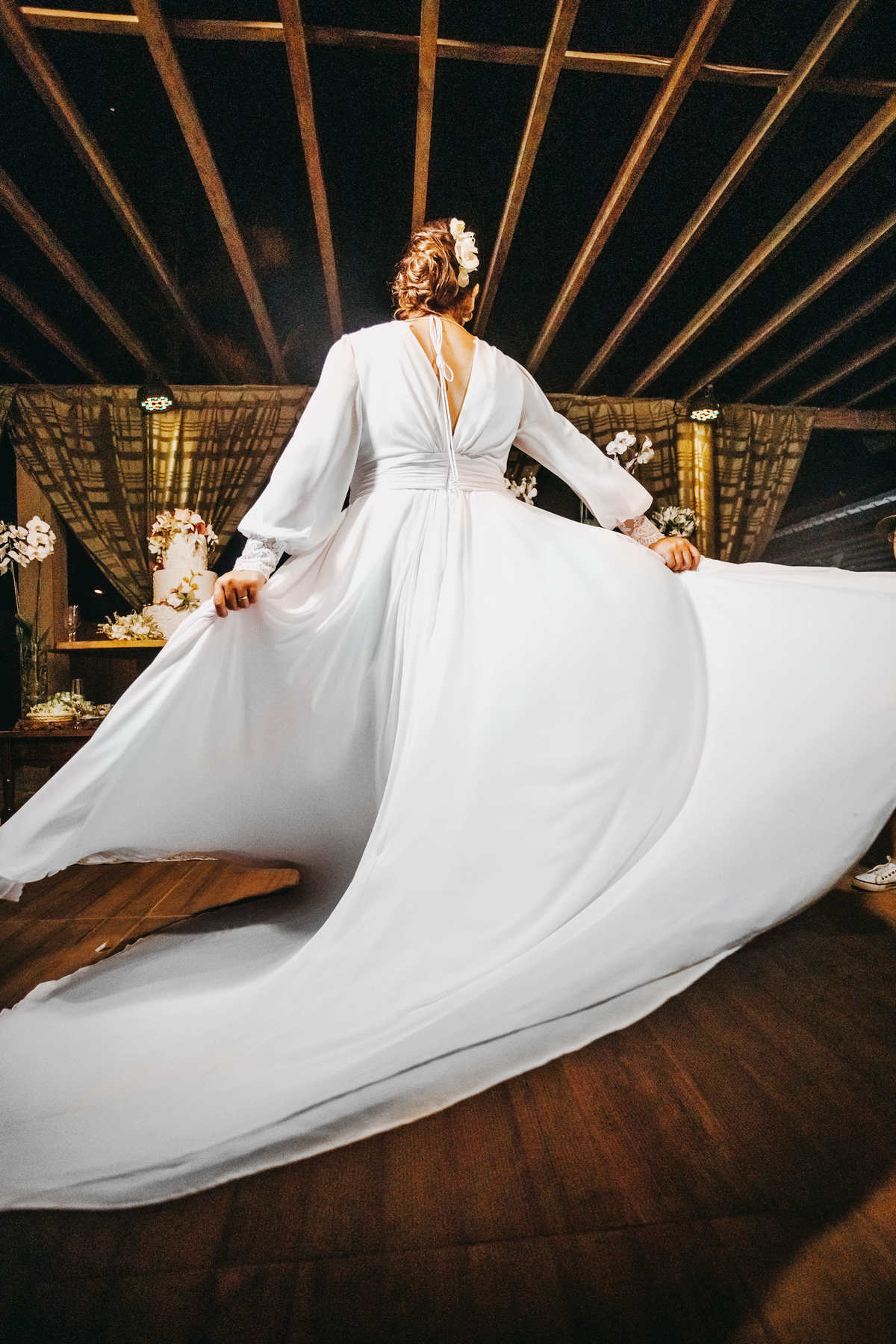 Um casamento rústico na Praia de Vilas do Atlântico em região Metropolitana e Salvador - Noivos Paula e Victor - Thiago Rosarii