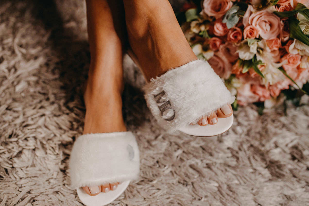 A médica Marcela Lima e o corretor Tiago Oliveira casam-se no Villa Toscana em um evento luxuoso - Fotos Thiago Rosarii