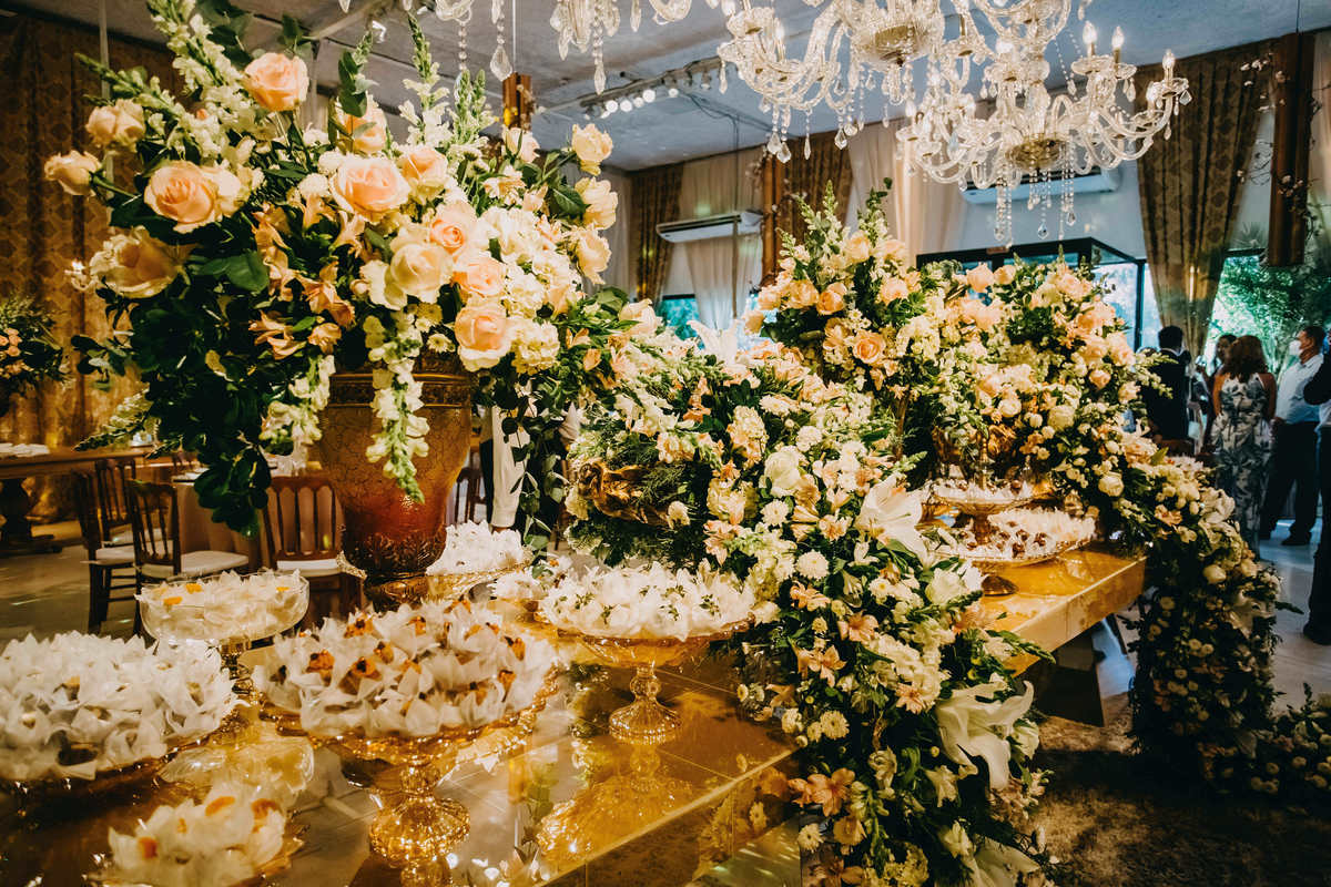 A médica Marcela Lima e o corretor Tiago Oliveira casam-se no Villa Toscana em um evento luxuoso - Fotos Thiago Rosarii