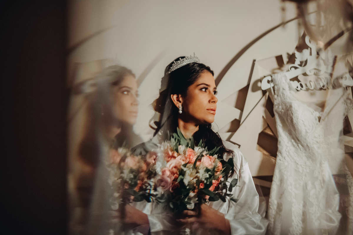 A médica Marcela Lima e o corretor Tiago Oliveira casam-se no Villa Toscana em um evento luxuoso - Fotos Thiago Rosarii