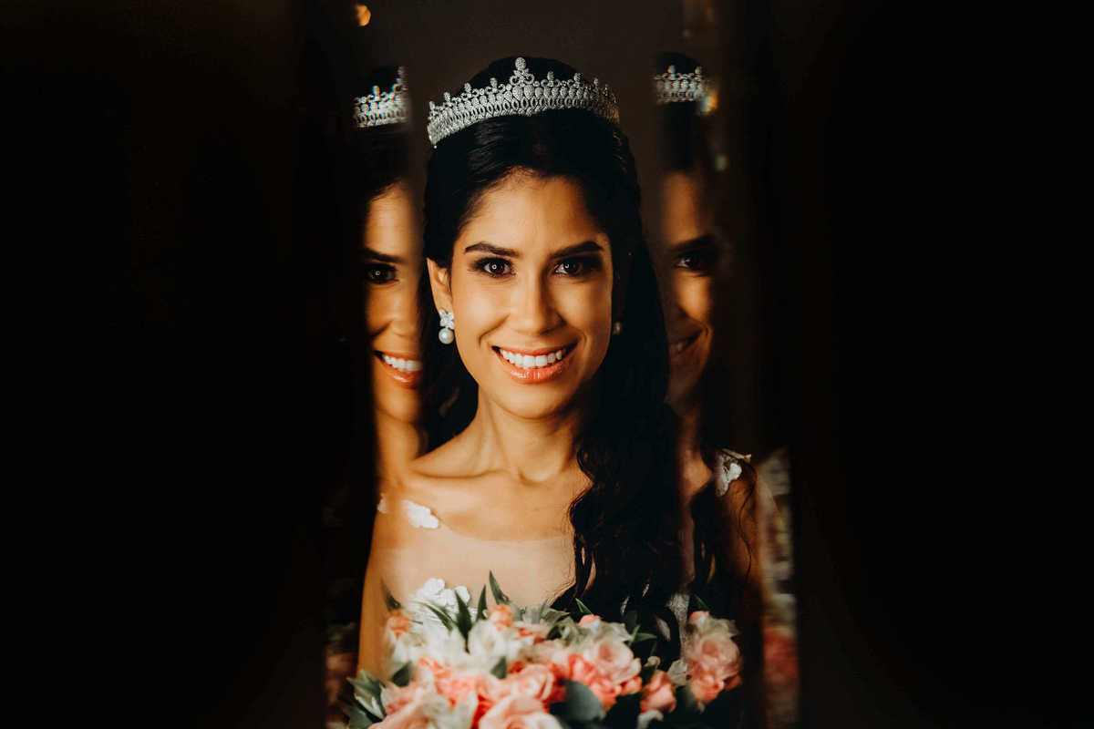 A médica Marcela Lima e o corretor Tiago Oliveira casam-se no Villa Toscana em um evento luxuoso - Fotos Thiago Rosarii