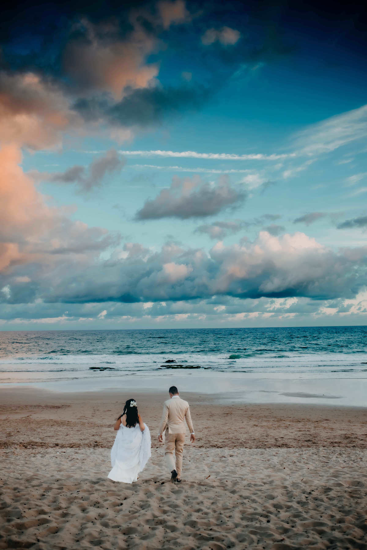 De Tocantins para casar na Praia de Villas do Atlântico - Marcus e Isa, escolhem Salvador em Destination Wedding - Thiago Rosarii