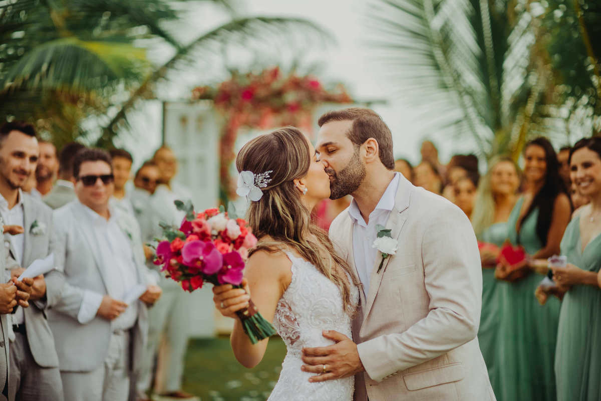 Casamento na Praia em Salvador Bahia - Fotógrafo Thiago Rosarii - Tropicalia Praia Eventos - Destination Wedding Brazil - Fotos de Casamento em Salvador - Farol da Barra 