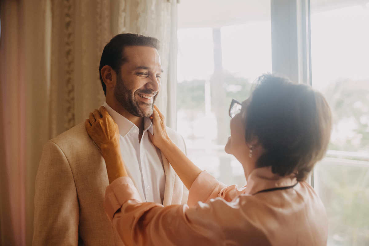 Casamento na Praia em Salvador Bahia - Fotógrafo Thiago Rosarii - Tropicalia Praia Eventos - Destination Wedding Brazil - Fotos de Casamento em Salvador - Farol da Barra 