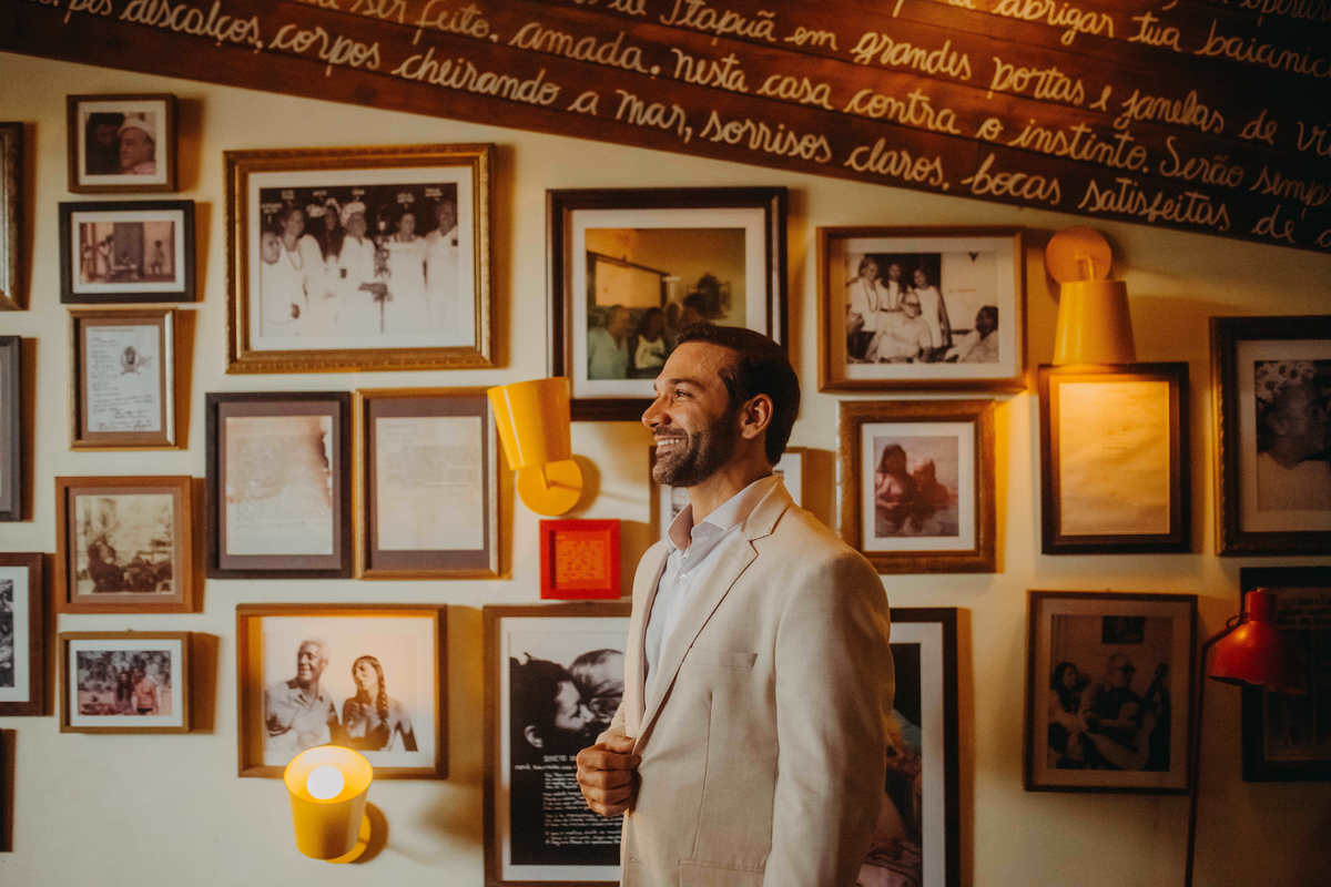 Casamento na Praia em Salvador Bahia - Fotógrafo Thiago Rosarii - Tropicalia Praia Eventos - Destination Wedding Brazil - Fotos de Casamento em Salvador - Farol da Barra 