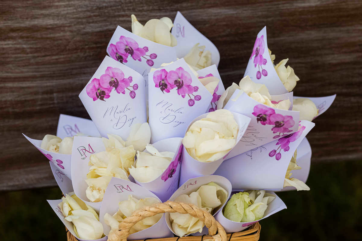 Casamento na Praia em Salvador Bahia - Fotógrafo Thiago Rosarii - Tropicalia Praia Eventos - Destination Wedding Brazil - Fotos de Casamento em Salvador - Farol da Barra 