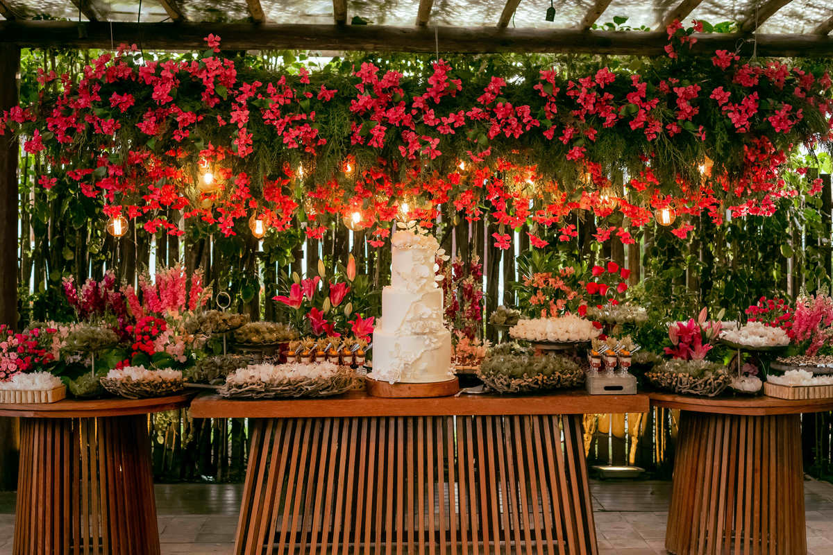 Casamento na Praia em Salvador Bahia - Fotógrafo Thiago Rosarii - Tropicalia Praia Eventos - Destination Wedding Brazil - Fotos de Casamento em Salvador - Farol da Barra 