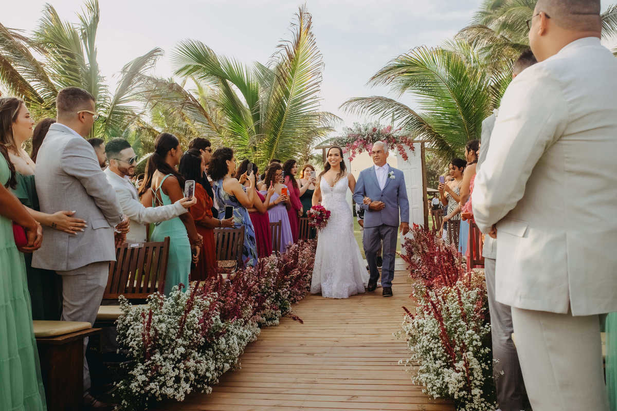 Casamento na Praia em Salvador Bahia - Fotógrafo Thiago Rosarii - Tropicalia Praia Eventos - Destination Wedding Brazil - Fotos de Casamento em Salvador - Farol da Barra 